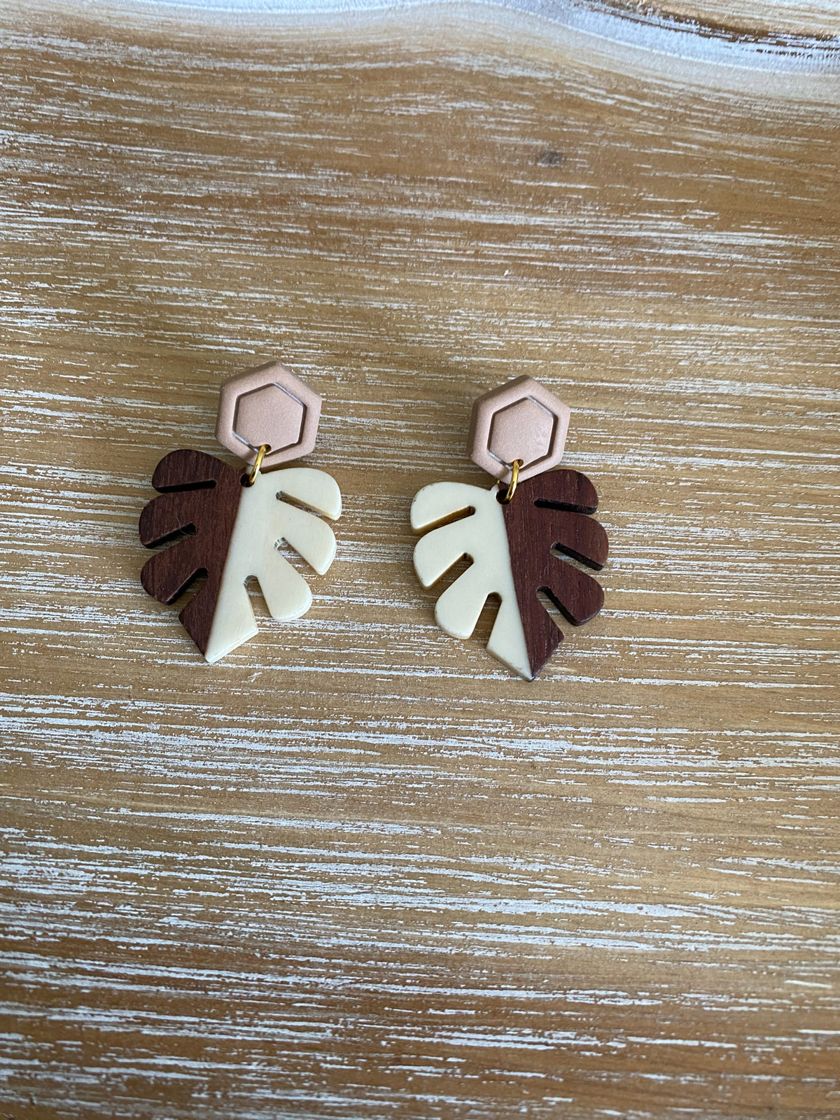 Off-white wood monstera dangles