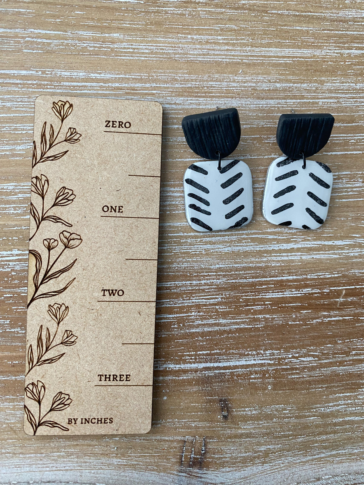 Black and white striped collection