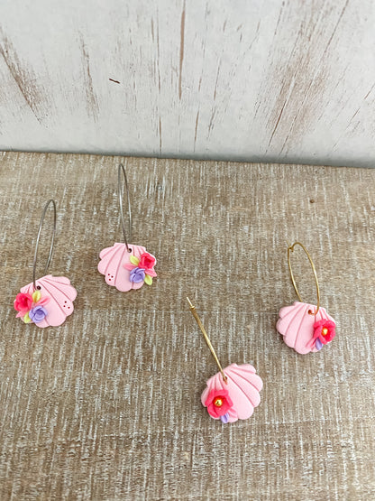 Pink handmade floral polymer clay seashells