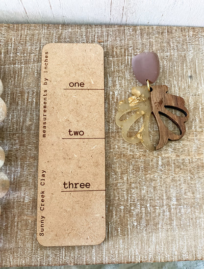 Wood and resin seashell dangle earrings