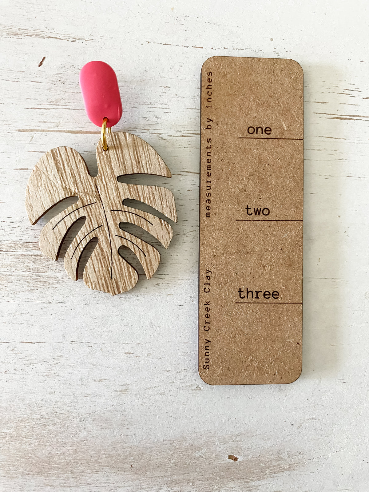 Lightweight monstera earring collection