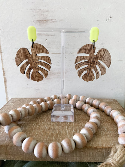Lightweight monstera earring collection