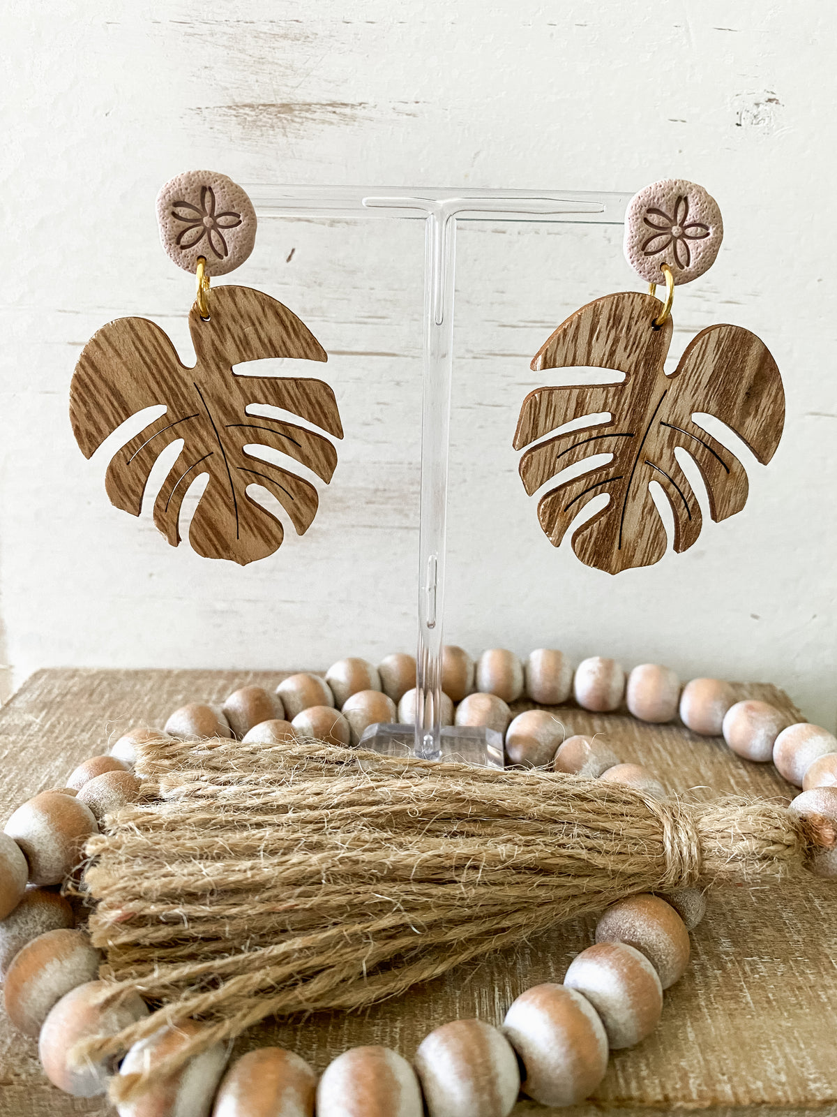 Lightweight monstera earring collection