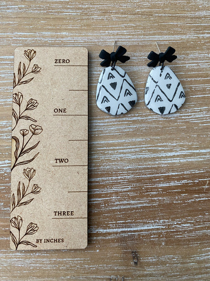 Abstract black and white print collection