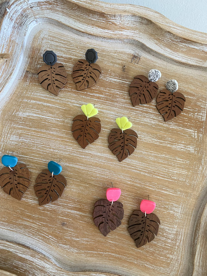 Tropical large wood leaf dangles collection