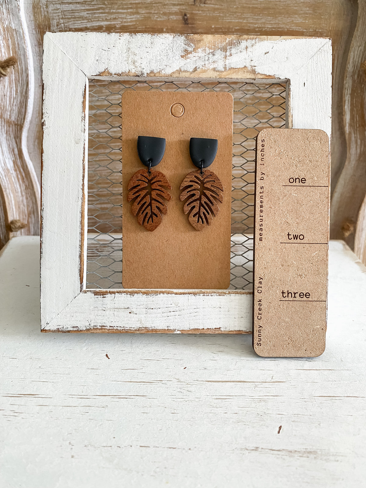 Tropical small wood leaf dangles collection