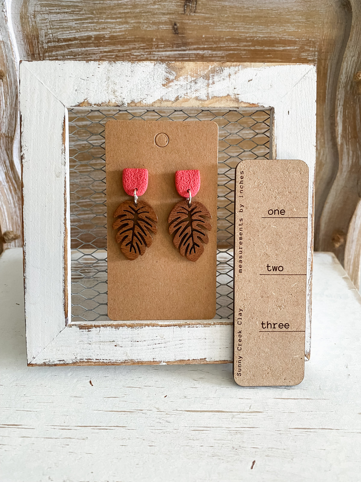 Tropical small wood leaf dangles collection