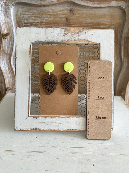 Tropical small wood leaf dangles collection
