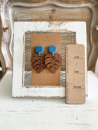 Tropical large wood leaf dangles collection