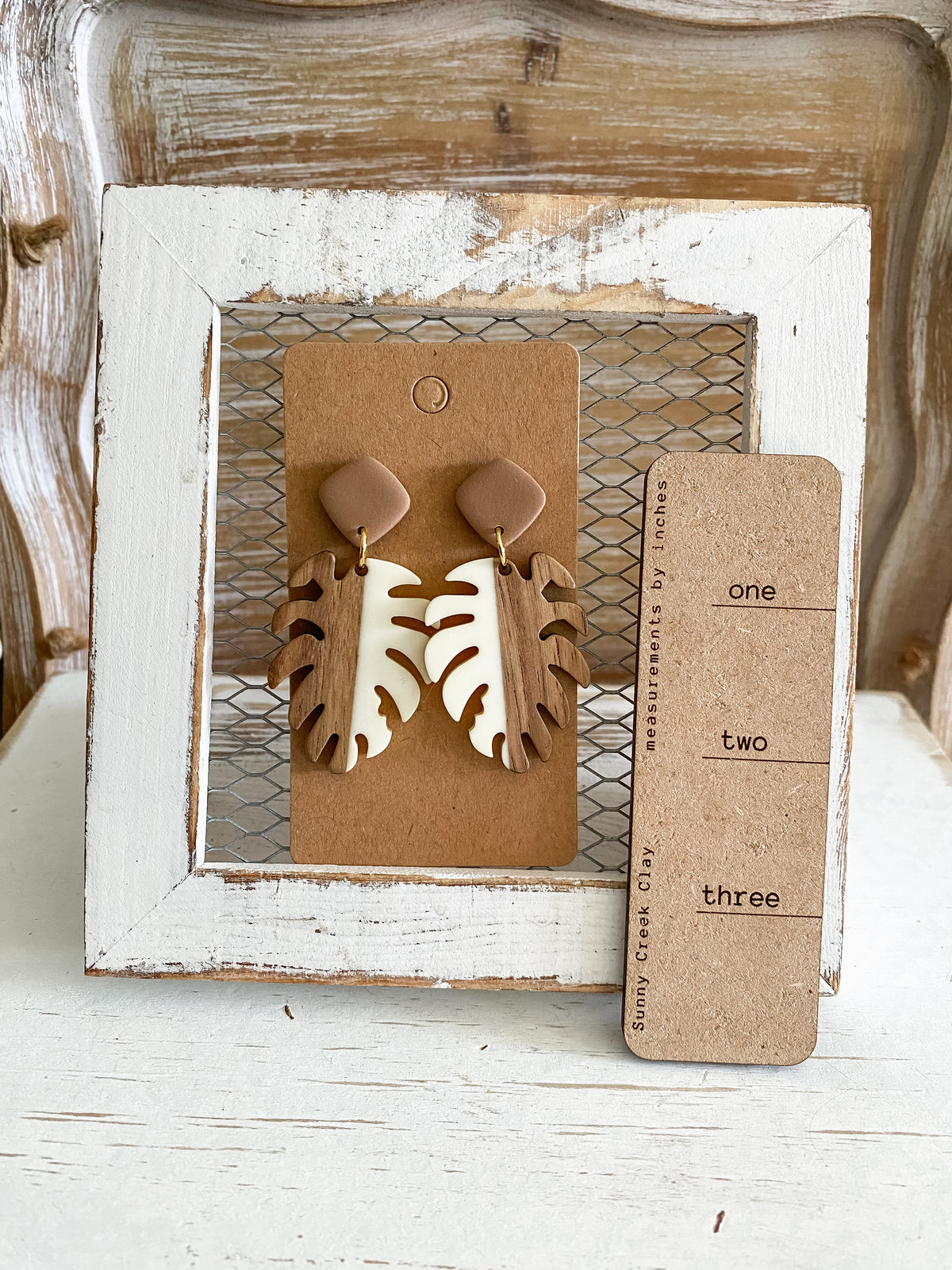 Wood and resin tropical earrings collection