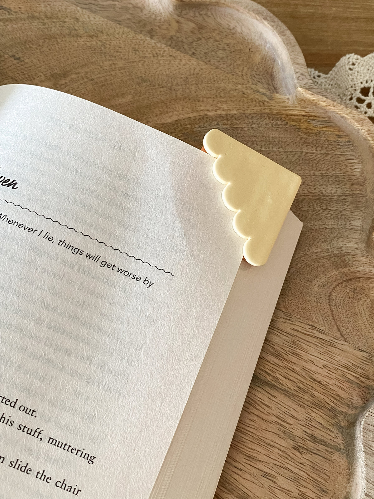 Yellow & orange scalloped handmade polymer clay corner bookmark (Copy)