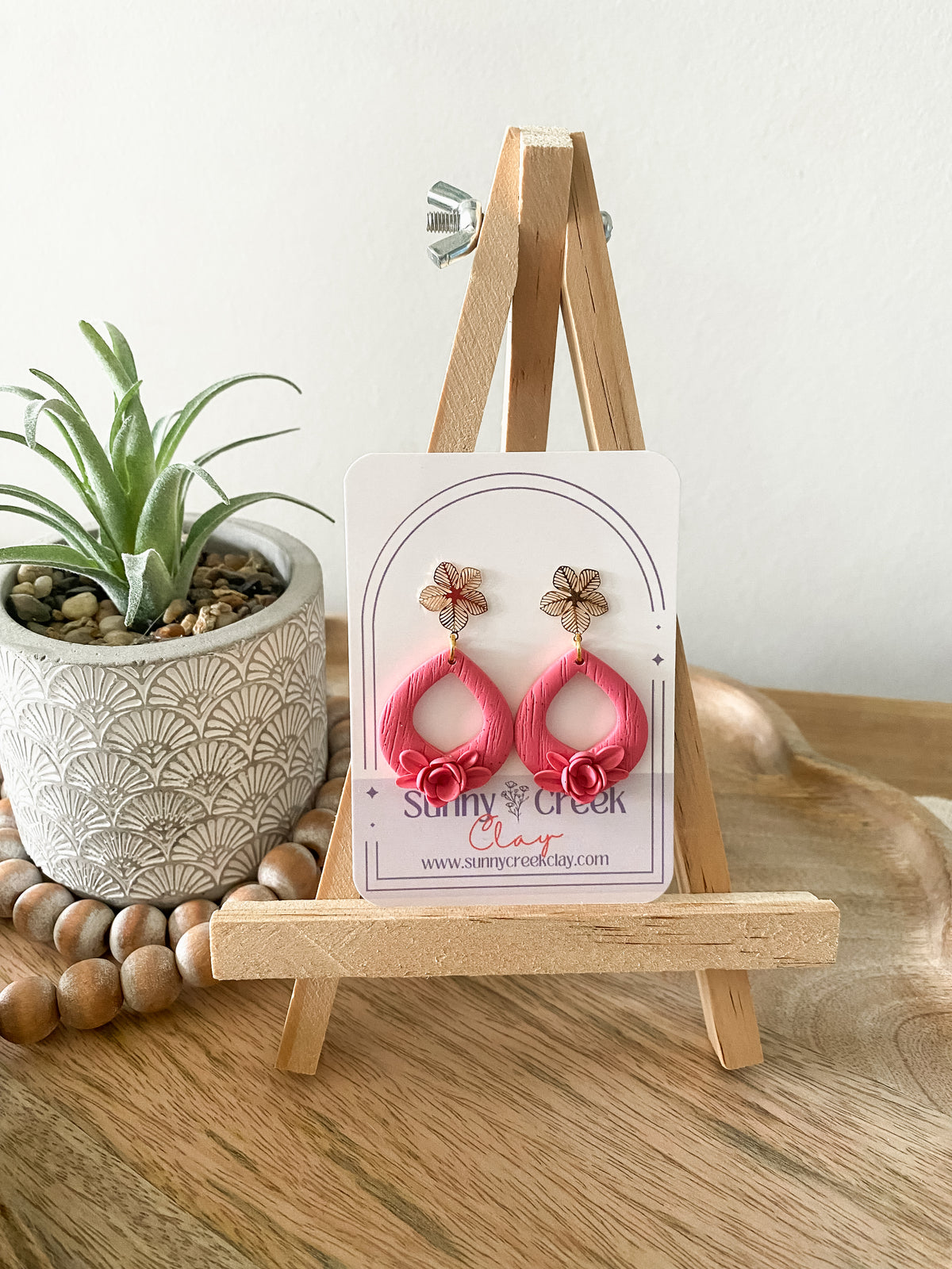 Red teardrop floral earrings
