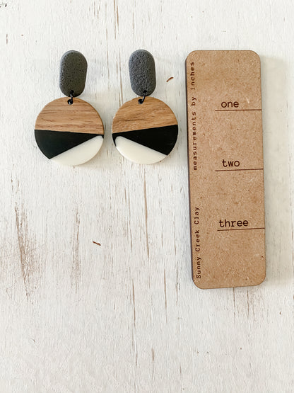 Black and white resin & walnut earring collection