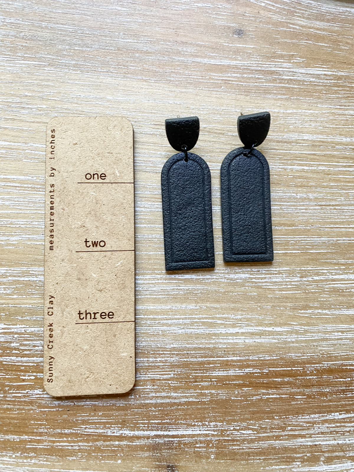 Thin arch earrings (multiple styles)